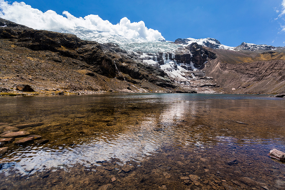 Trekking auf dem Apus Trail zum Regenbogenberg - Lateinamerika