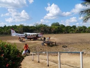 Buschflugzeug in Suriname in Lateinamerika
